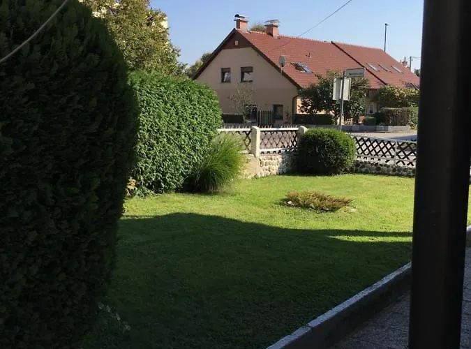 Apartman July